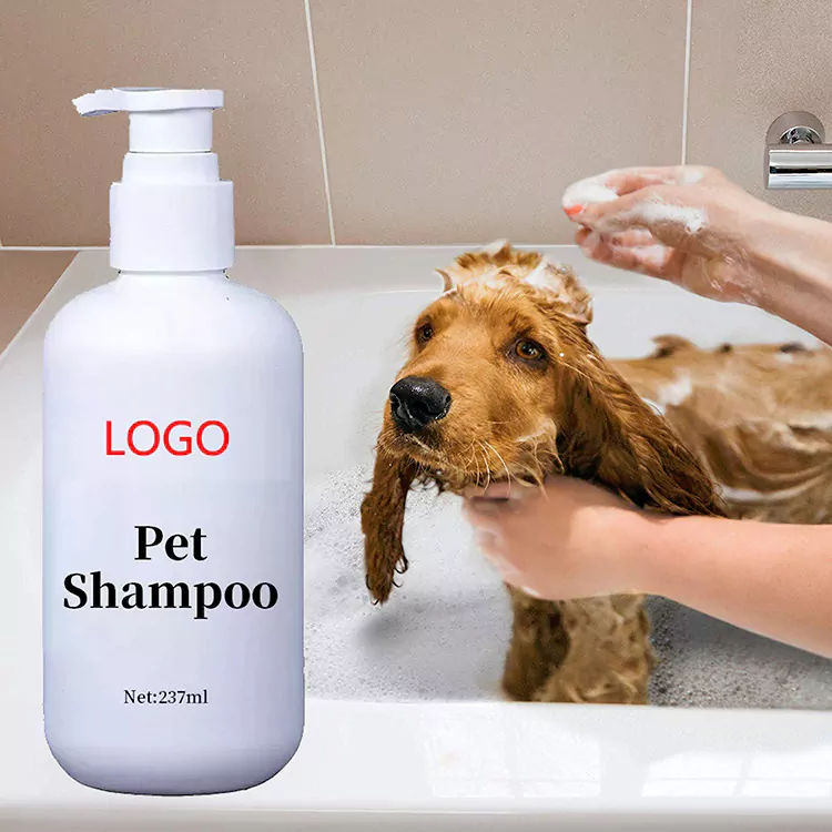 Natuurlijke huisdierenshampoo